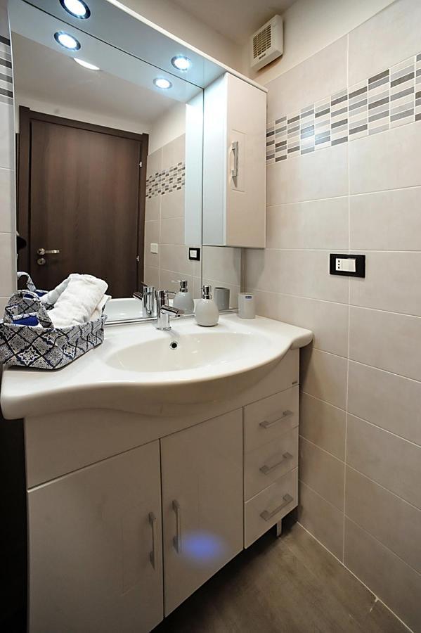 Cozy Studio In Turin City Center By Wonderful Italy Zimmer foto